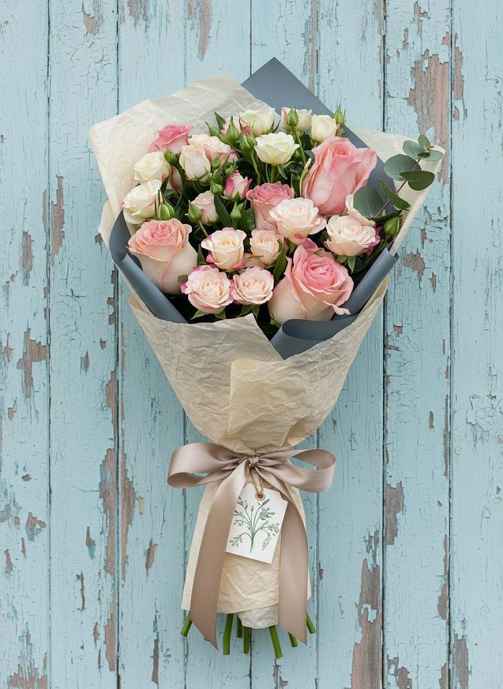 Букет цветов из: Розы в Пангодах