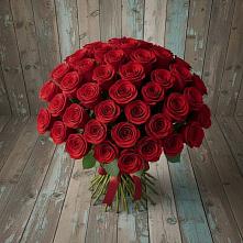 Букет 55 Красных роз Фридом #REPLACE_PRED# Пангодах