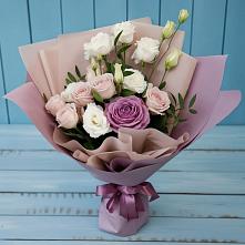 Букет цветов из:  Розы и Лизиантусы в Пангодах