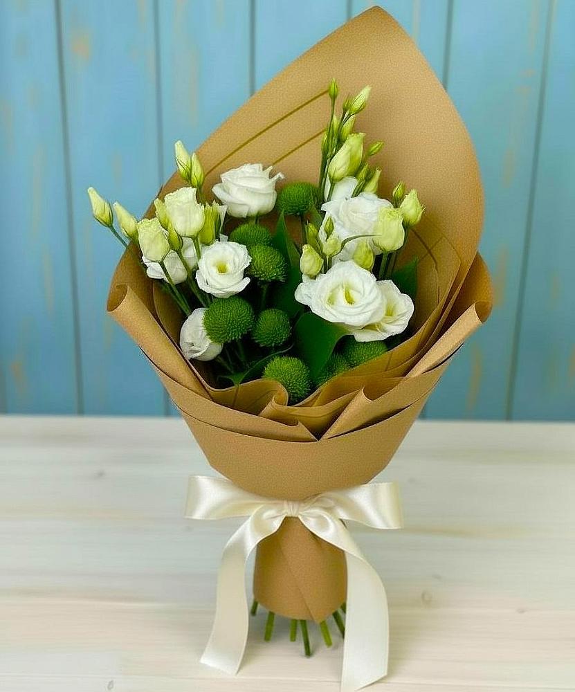 Букет цветов из: Хризантемы и Лизиантусы в Пангодах