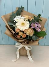 Букет цветов из:  Герберы и Хризантемы в Пангодах