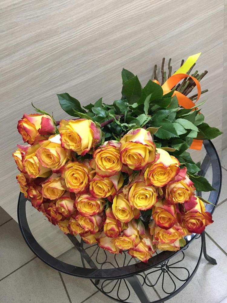 Букет Желтые розы в Пангодах