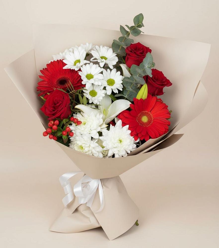Букет цветов из: Розы, Хризантемы, Герберы и Лилии в Пангодах