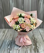 Букет цветов из:  Гвоздики, Розы и Хризантемы в Пангодах