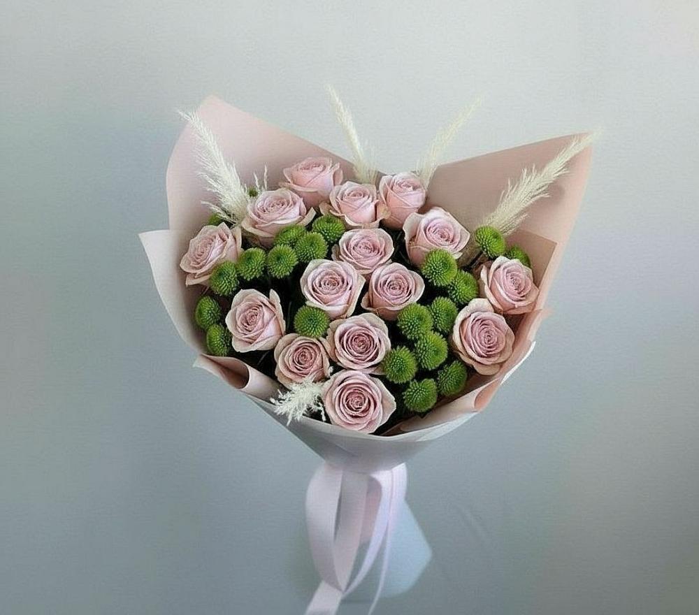 Букет цветов из: Розы и Хризантемы в Пангодах