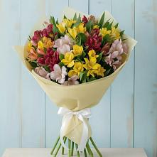 Букет цветов из:  Альстромерии в Пангодах