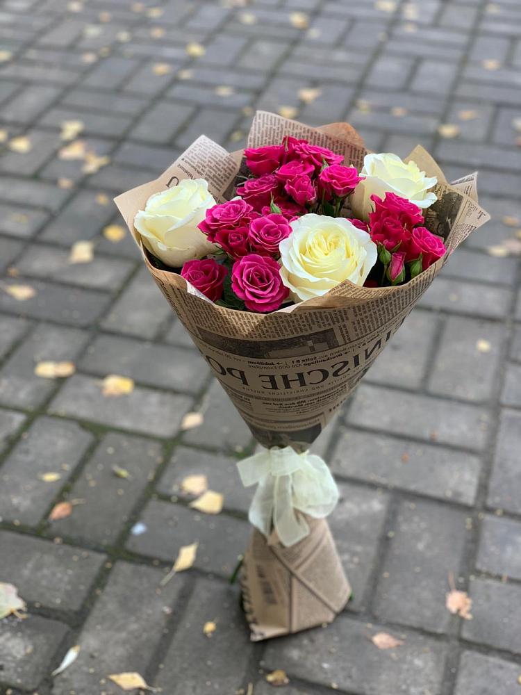 Букет цветов из: Розы в Пангодах