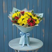 Букет цветов из:  Альстромерии и Хризантемы #REPLACE_PRED# Пангодах