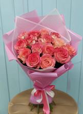 Букет 15 Розовых роз Равель в Пангодах