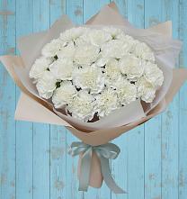 Букет цветов из:  Гвоздики в Пангодах