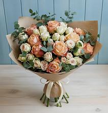 Букет цветов из:  Альстромерии и Розы #REPLACE_PRED# Пангодах